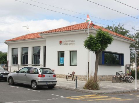 Ander Deuna Kultur Aretoa